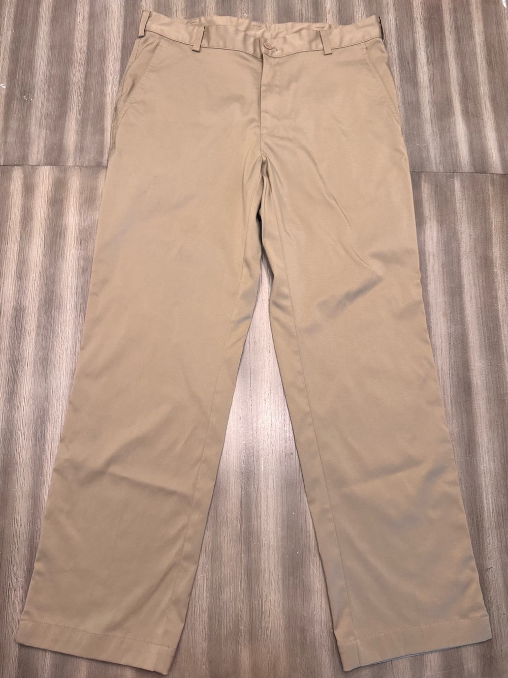 Men's NikeGolf Drifit Tan Chino Pants - 32x30 -  NWOT
